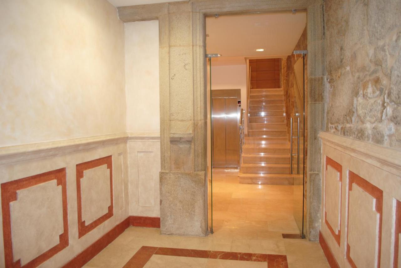 Exclusivo Apartamento En Edificio Historico Pontevedra Exterior photo
